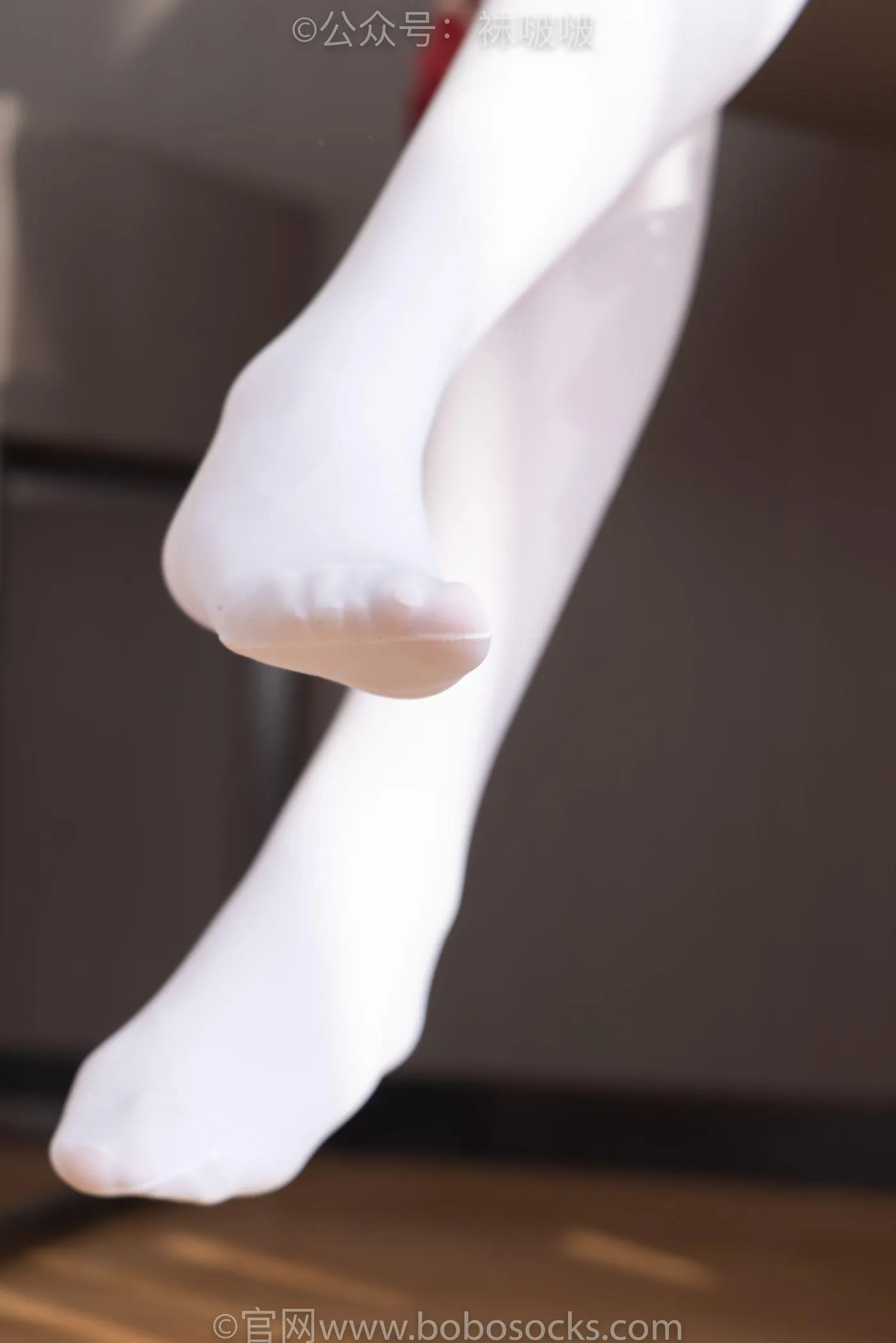 [BoBoSocks袜啵啵]NO.054 小甜豆与稚予-给大家拜年啦 [139P]插图4